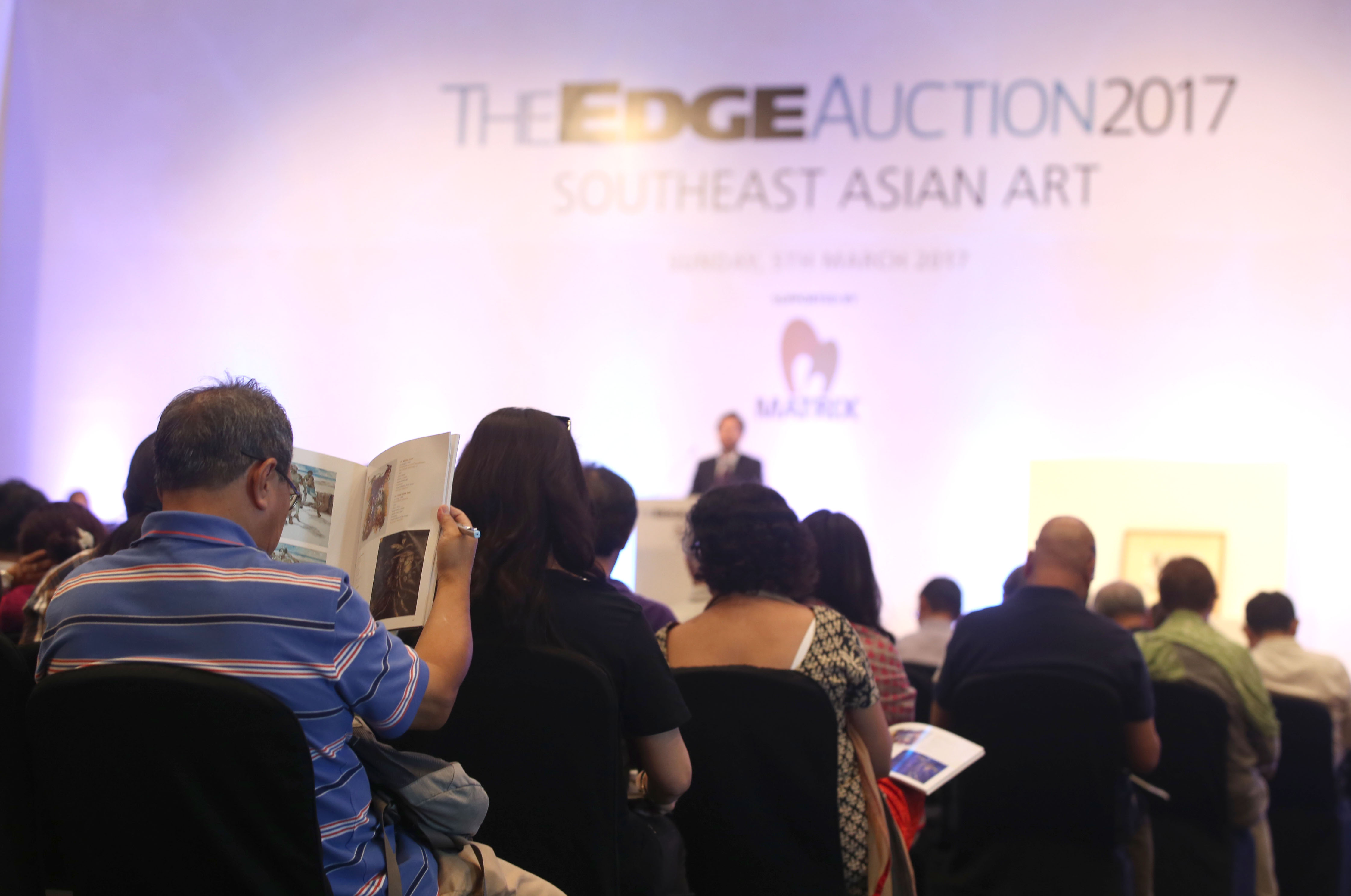 Despite the weak market sentiment, the big crowd at the auction broke into applause several times especially at the conclusion of the sale with Latiff Mohidin's "Lahar III" with a hammer price of RM280,000